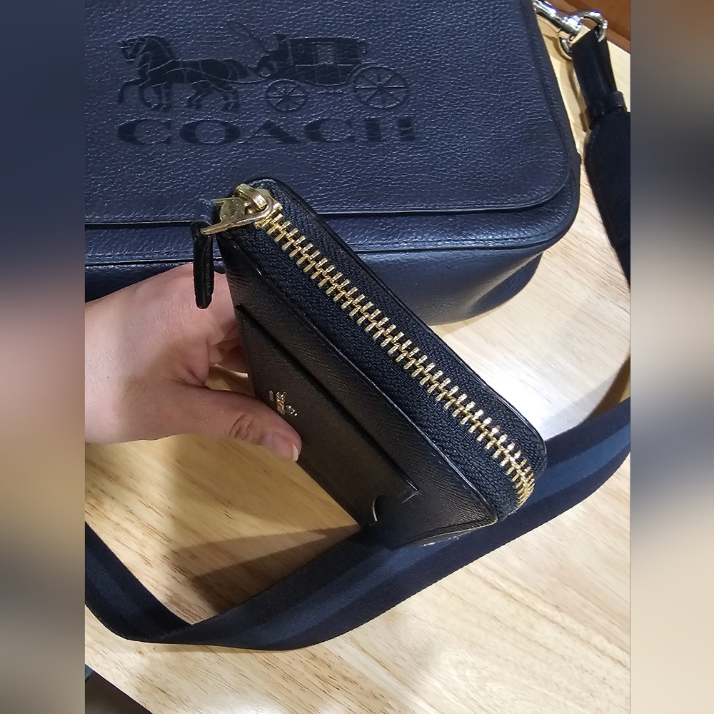 Coach Carriage Navy Blue Pebbled Grain Leather Messenger and Wallet Set EUC - Picture 11 of 16